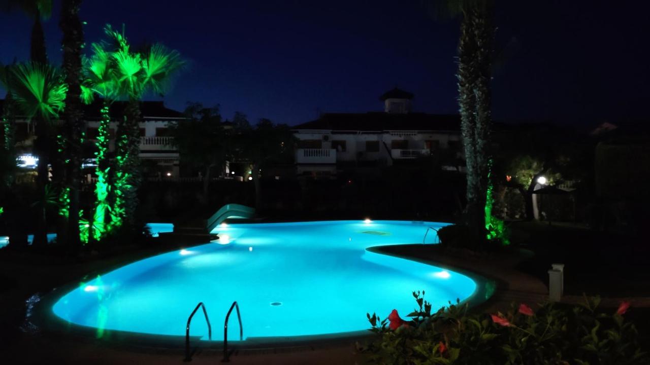 Appartement Apartamento Parquemar à La Mata  Extérieur photo